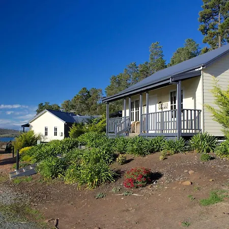 Riversdale Estate Cottages Cambridge Exterior photo